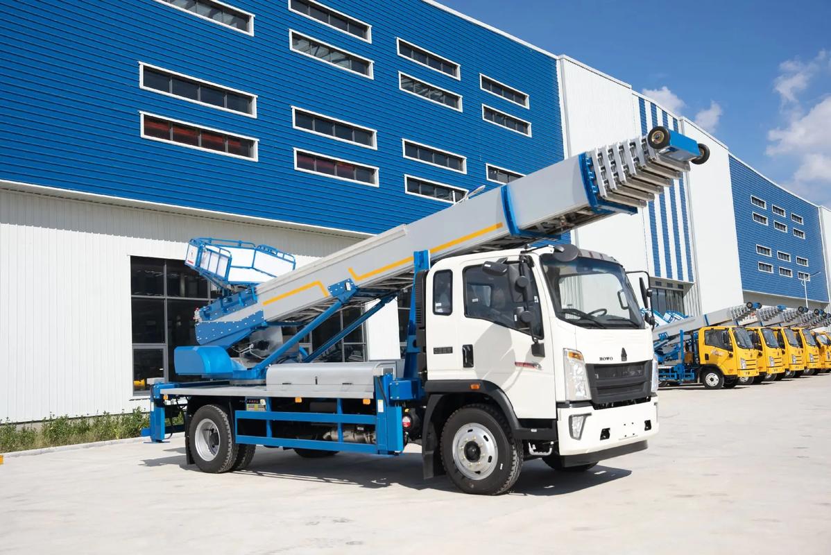 长汀县出租云梯车高空作业车 建筑垃圾搬运